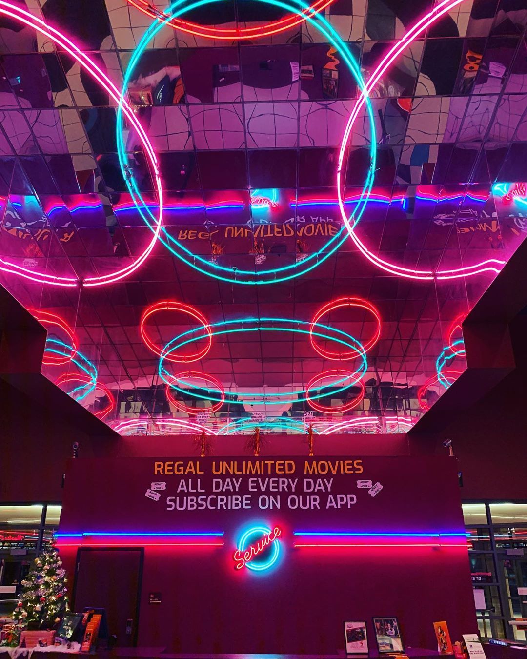 Abandoned 1980s-90s dead mall interior documented by YouTuber Ace's Adventures