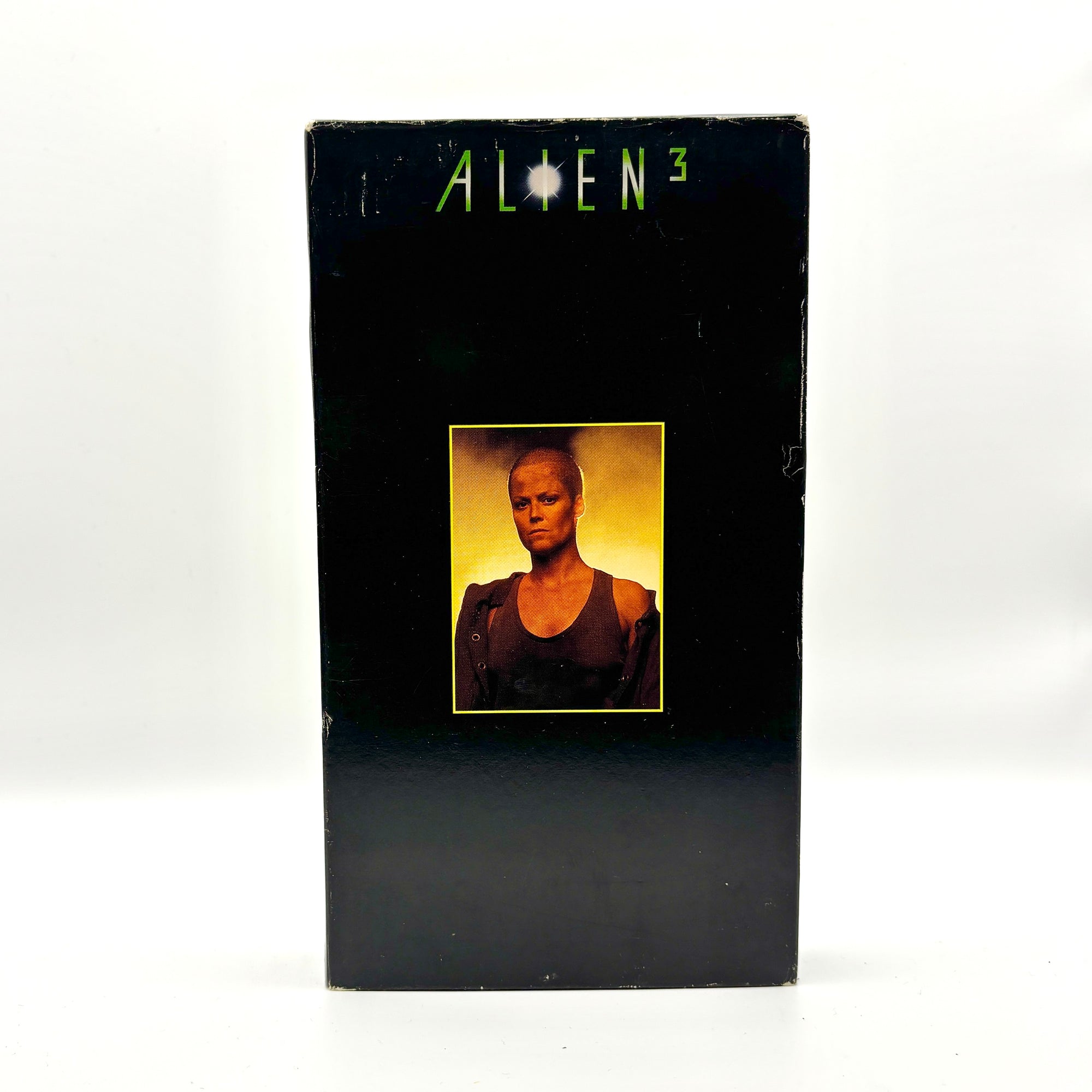Alien 3 VHS Tape
